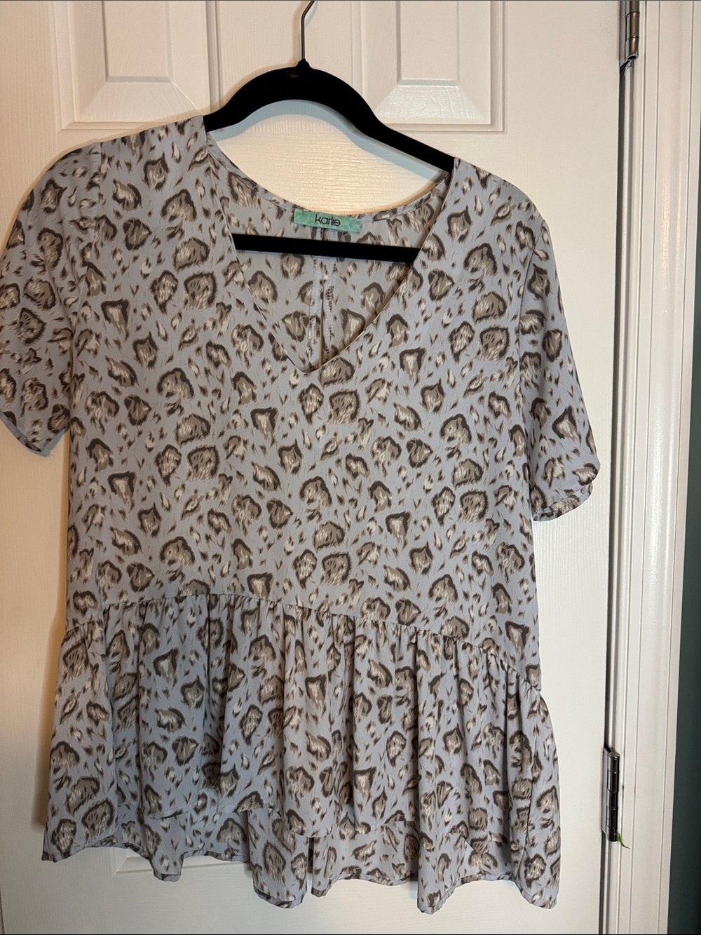 Karlie Blue and Gray Leopard-Print Peplum Blouse